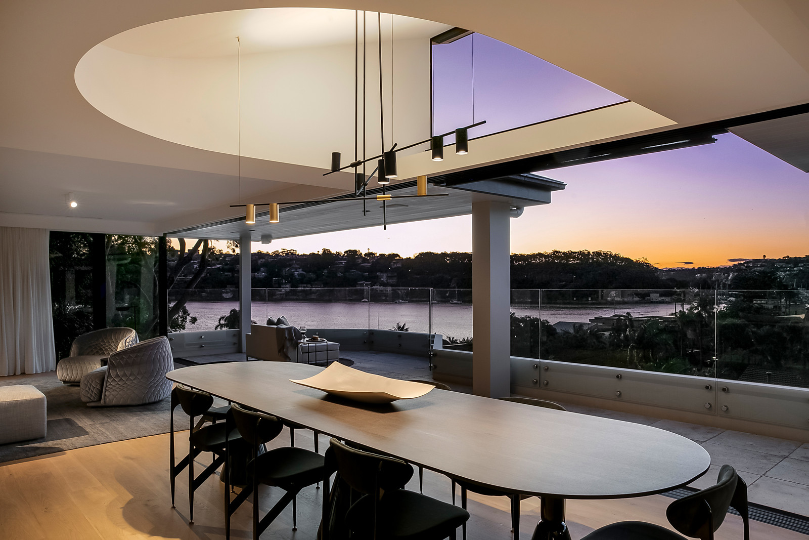 4 Monash Crescent, Clontarf featured