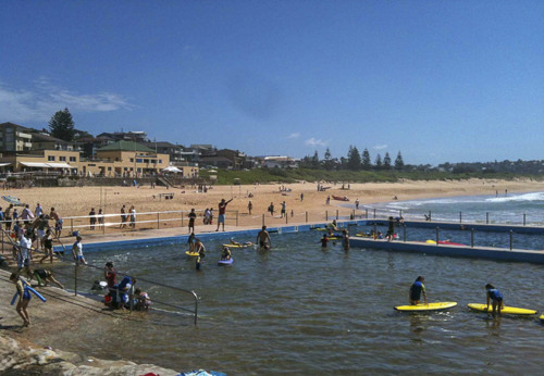 South Curl Curl Rockpool. Photo Credit by HelloSydneyKids.com.au