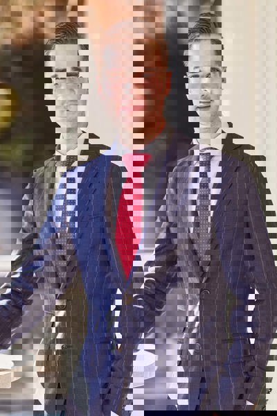 220429 CH0061 Crop